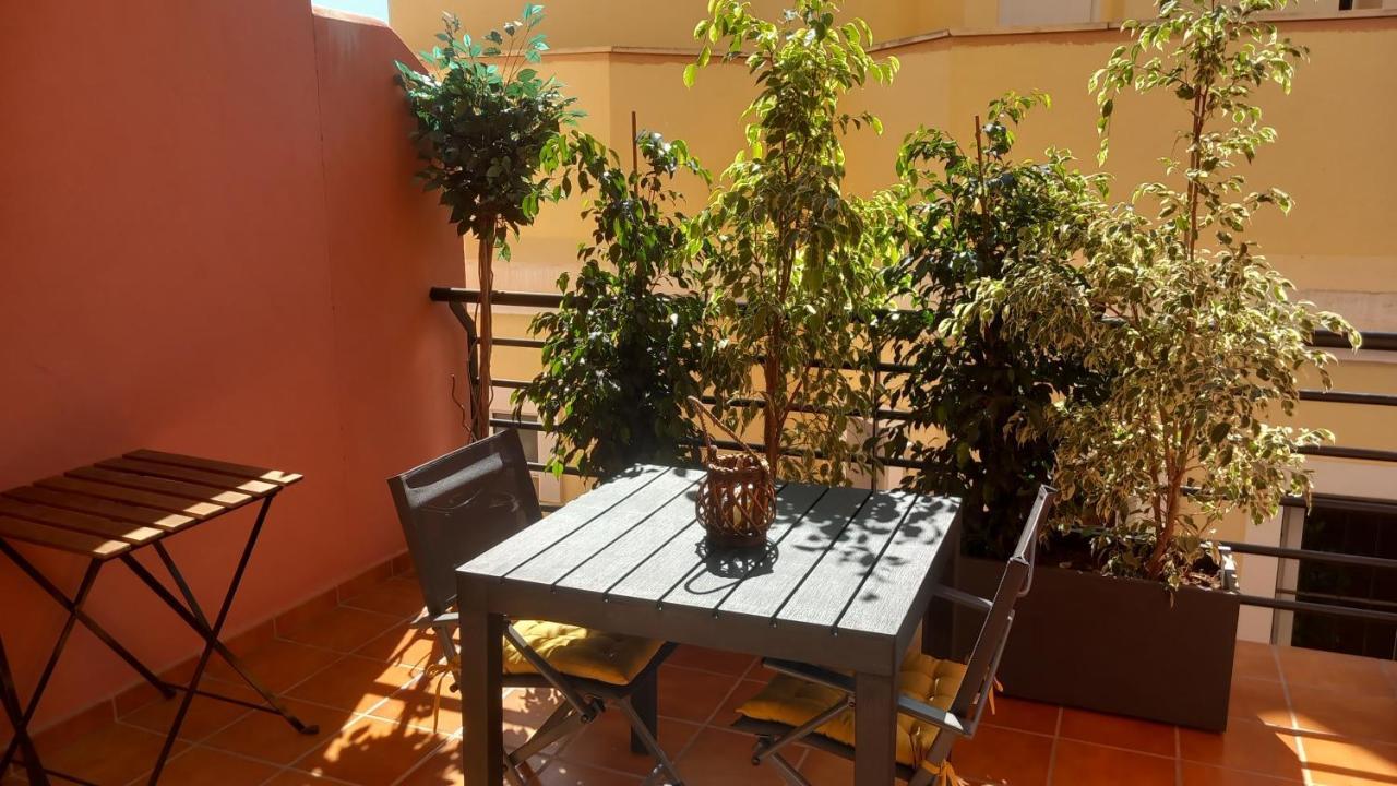 Costa Del Golf Apartment ตอร์เร เด เบนากาลบอน ภายนอก รูปภาพ